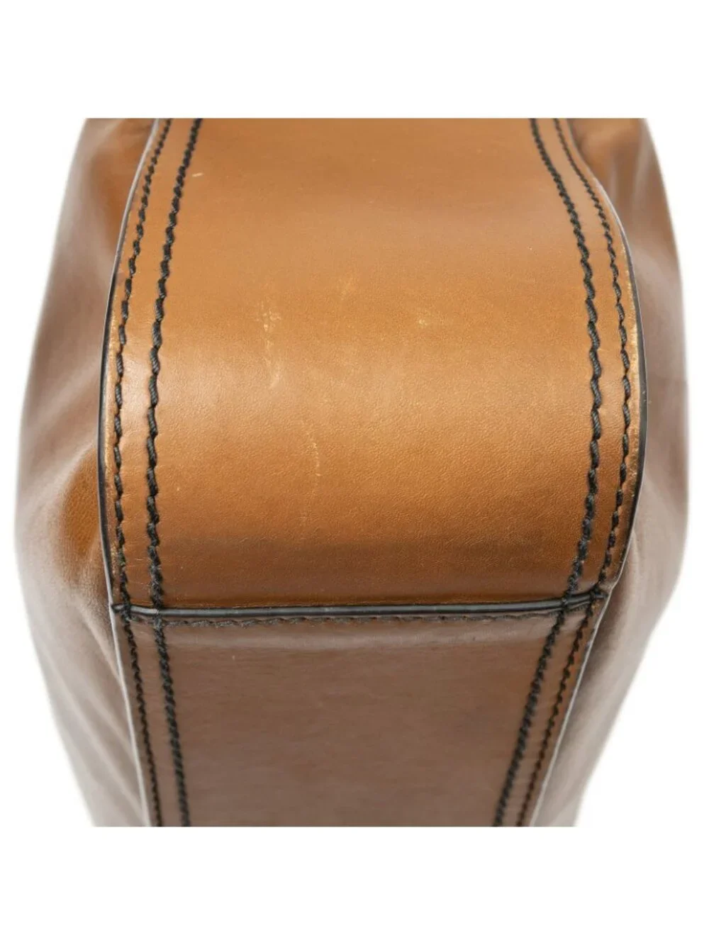 Bottega Veneta options italian features
